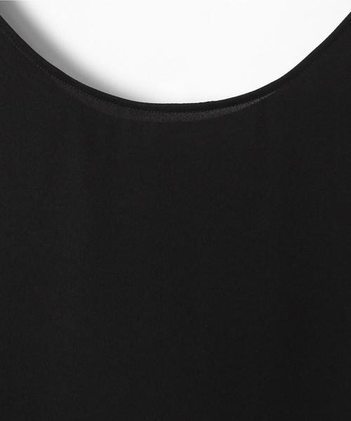 GRACE CLASS(グレースクラス)の「サテンノースリーブ(Tシャツ/カットソー・レディース・ブラック/ベージュ/ネイビー・36)」の4枚目の写真