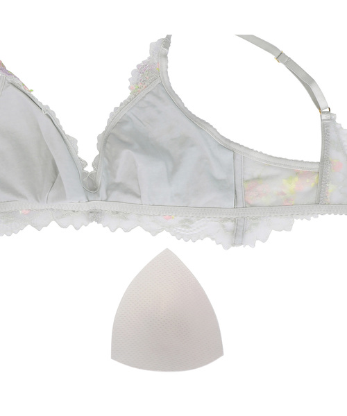 Triumph(トリンプ)の「トリンプ プレミアムデザイン 天使のブラ 魔法のハリ感 0044 ノンワイヤーブラジャーTR0044 P(ブラジャー・レディース・グリーン/パープル/グレー・M/L)」の12枚目の写真