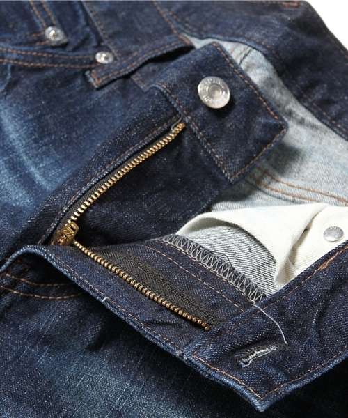 HAMNETT（ハムネット）の「【HAMNETT】 ダスティーコーティングデニム / パンツ（デニムパンツ・メンズ・グレー/ネイビー・L/S/M/LL）」の9枚目の写真