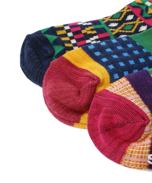 stample(スタンプル)の「70810 3P エニ-パタ-ン クル-ソックス(ソックス/靴下・キッズ・ブラウン系その他/ブルー系その他・SS/S/M/L)」の3枚目の写真