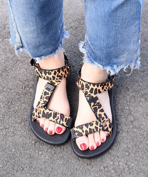 Khaju（カージュ）の「Khaju:Zストラップサンダル◇（サンダル・レディース・ブラック/ベージュ/キャメル・30/40/50）」の11枚目の写真