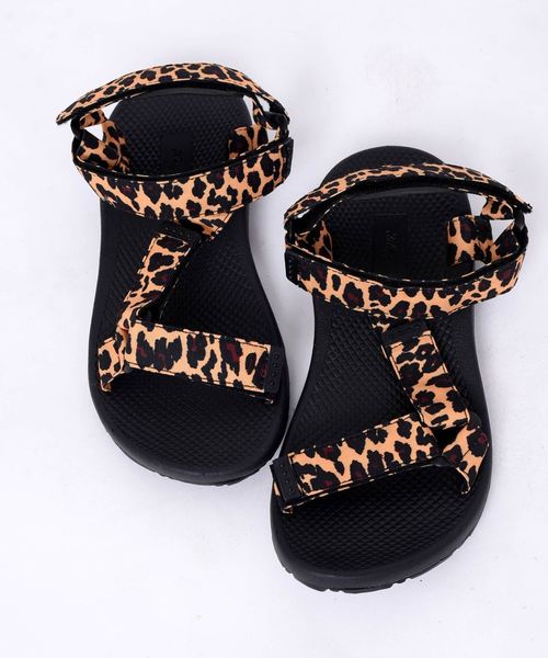 Khaju（カージュ）の「Khaju:Zストラップサンダル◇（サンダル・レディース・ブラック/ベージュ/キャメル・30/40/50）」の8枚目の写真