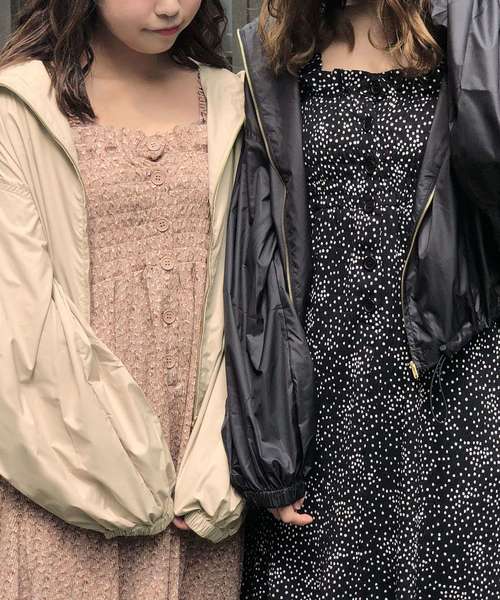 one after another NICE CLAUP（ワンアフターアナザーナイスクラップ）の「スプリングマウンテンパーカー（マウンテンパーカー・レディース・ブラック/ベージュ/テラコッタ・FREE）」の8枚目の写真