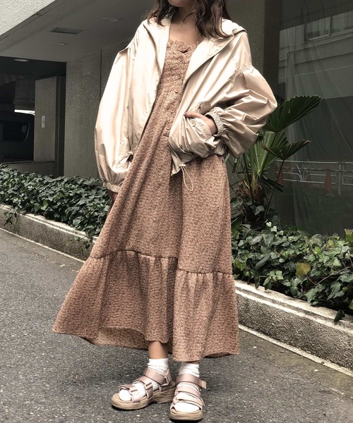 one after another NICE CLAUP（ワンアフターアナザーナイスクラップ）の「スプリングマウンテンパーカー（マウンテンパーカー・レディース・ブラック/ベージュ/テラコッタ・FREE）」の10枚目の写真