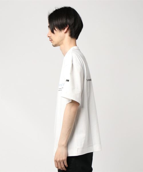 WEGO（ウィゴー）の「WEGO/ドロップショルダーシンプルロゴTシャツ（Tシャツ/カットソー・メンズ・ベージュ/パープル/ホワイト系その他/ホワイト・MEDIUM/LARGE）」の21枚目の写真