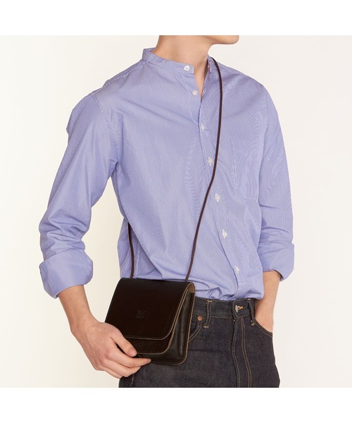 IL BISONTE（イルビゾンテ）の「IL BISONTE / ORIGINAL LEATHER / クロスボディバッグ（ショルダーバッグ・レディース・ダークブラウン/ライトブラウン/ナチュラル/ブラック/グレー/ネイビー/レンガ/グリーン/オレンジ/オリーブ/レッド・FREE）」の12枚目の写真