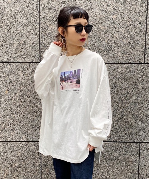 PAGEBOY(ページボーイ)の「ストリートフォトロンT(Tシャツ/カットソー・レディース・ブラック/オフホワイト・FREE)」の12枚目の写真