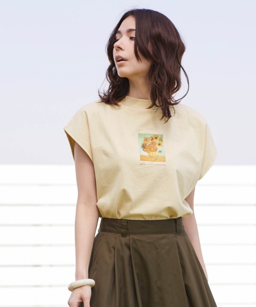 Chaco closet(チャコ クローゼット)の「別注ARTプリントモックチュニックフレンチスリーブアートTシャツ(Tシャツ/カットソー・レディース・ホワイト/ライトベージュ/ブラック・FREE)」の3枚目の写真
