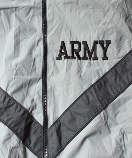 VINTAGE（ヴィンテージ）の「【ヴィンテージ古着】00's U.S.ARMY リフレクター付き ナイロンジャケット（ミリタリージャケット・メンズ・グレー・SMALL）」の3枚目の写真