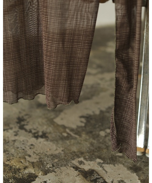 TODAYFUL(トゥデイフル)の「シアーチェックトップス(Tシャツ/カットソー・レディース・ダークブラウン/レッド系その他・FREE)」の7枚目の写真