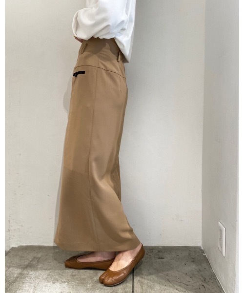 TODAYFUL(トゥデイフル)の「ボタンビスチェスカート(スカート・レディース・ブラック/ベージュ・38inch/36inch)」の6枚目の写真