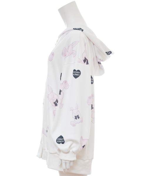 Secret Honey（シークレットハニー）の「うさちゃん総柄パーカー（パーカー・レディース・ブラック/オフホワイト・FREE）」の10枚目の写真