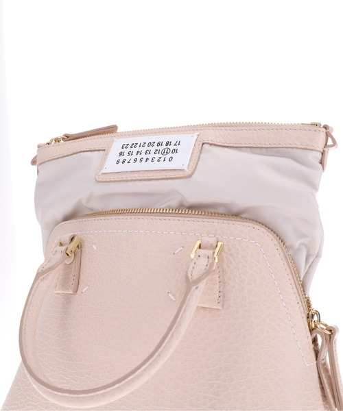 Maison Margiela（メゾンマルジェラ）の「Maison Margiela ‘5AC’ MEDIUM バック MINI（ハンドバッグ・レディース・ベージュ・FREE）」の12枚目の写真
