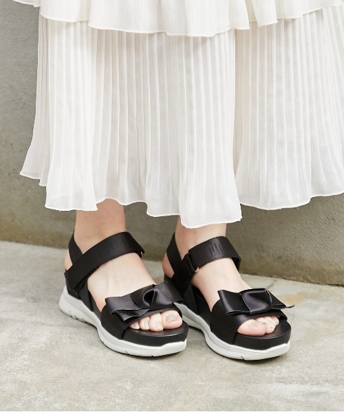 OLIVE des OLIVE（オリーブデオリーブ）の「リボンスポーツサンダル（サンダル・レディース・ブラック/ピンク系その他・SMALL/MEDIUM/LARGE）」の14枚目の写真