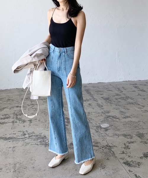 LIAN(リアン)の「カップ付きバッククロスキャミソール(キャミソール・レディース・ベージュ/グリーン/ブラック/ブラウン/ブルー・FREE)」の13枚目の写真