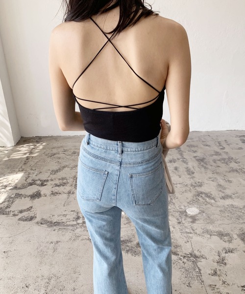 LIAN(リアン)の「カップ付きバッククロスキャミソール(キャミソール・レディース・ベージュ/グリーン/ブラック/ブラウン/ブルー・FREE)」の19枚目の写真