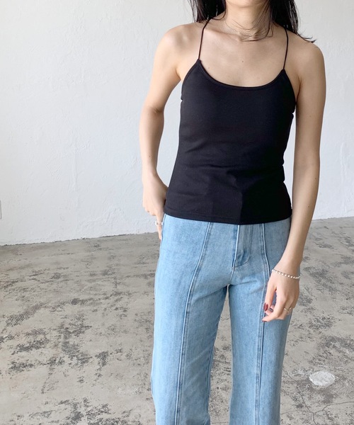 LIAN(リアン)の「カップ付きバッククロスキャミソール(キャミソール・レディース・ベージュ/グリーン/ブラック/ブラウン/ブルー・FREE)」の16枚目の写真