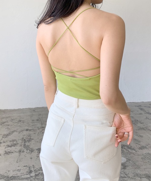 LIAN(リアン)の「カップ付きバッククロスキャミソール(キャミソール・レディース・ベージュ/グリーン/ブラック/ブラウン/ブルー・FREE)」の12枚目の写真