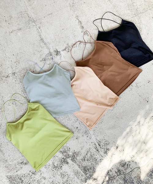 LIAN(リアン)の「カップ付きバッククロスキャミソール(キャミソール・レディース・ベージュ/グリーン/ブラック/ブラウン/ブルー・FREE)」の9枚目の写真