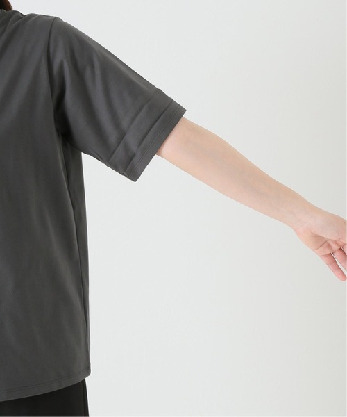 journal standard L'essage(ジャーナルスタンダードレサージュ)の「スワイーTシャツ(Tシャツ/カットソー・レディース・ブラック系その他/ホワイト/モスグリーン/チャコールグレー・FREE)」の16枚目の写真