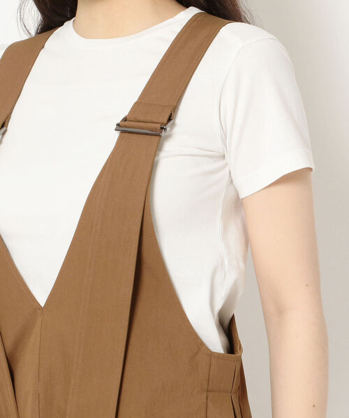 MARECHAL TERRE(マルシャルテル)の「MARECHAL TERRE(マルシャルテル)サイドプリーツジャンパースカート(ワンピース・レディース・ベージュ・1)」の9枚目の写真