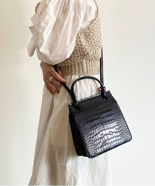 y/m by RIKA（イムバイリカ）の「クロコ型押し2WAYスクエアBAG（ショルダーバッグ・レディース・ブラック・FREE）」の7枚目の写真