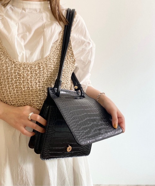 y/m by RIKA（イムバイリカ）の「クロコ型押し2WAYスクエアBAG（ショルダーバッグ・レディース・ブラック・FREE）」の5枚目の写真