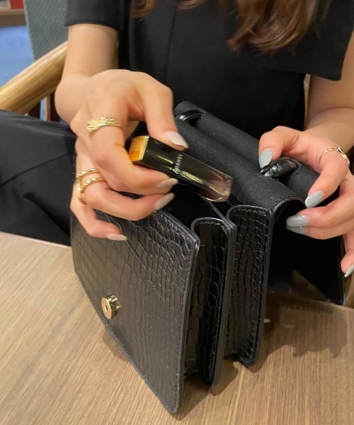 y/m by RIKA（イムバイリカ）の「クロコ型押し2WAYスクエアBAG（ショルダーバッグ・レディース・ブラック・FREE）」の14枚目の写真