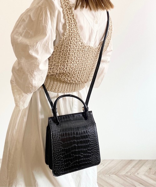 y/m by RIKA（イムバイリカ）の「クロコ型押し2WAYスクエアBAG（ショルダーバッグ・レディース・ブラック・FREE）」の16枚目の写真