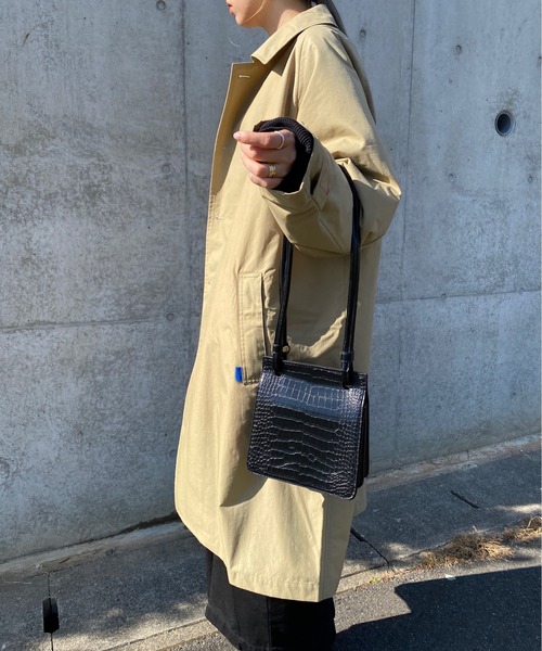 y/m by RIKA（イムバイリカ）の「クロコ型押し2WAYスクエアBAG（ショルダーバッグ・レディース・ブラック・FREE）」の21枚目の写真