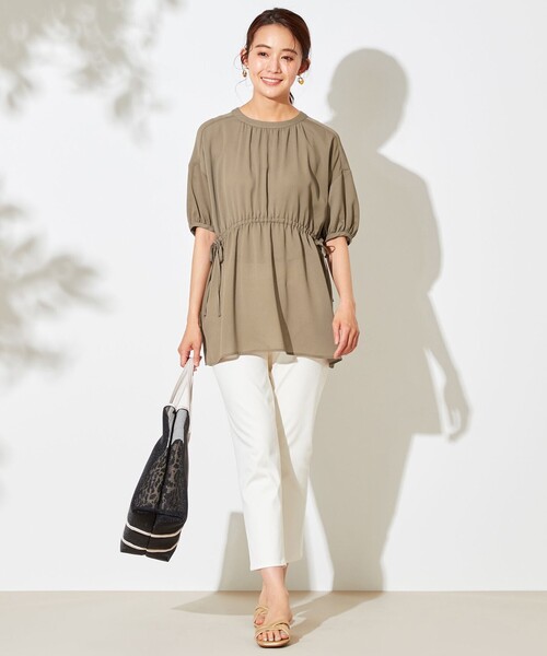 ANY SIS(エニィスィス)の「【洗える】ギャザーボリュームチュニック ブラウス(シャツ/ブラウス・レディース・黄土色系/アイボリー系・2)」の5枚目の写真