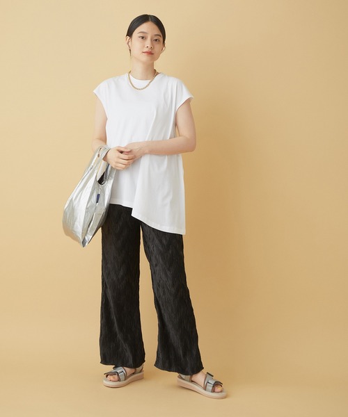 ADAM ET ROPE'（アダムエロペ）の「【BAGGU】Baby Baggu メタリック（エコバッグ/サブバッグ・レディース・シルバー/ゴールド・M）」の3枚目の写真
