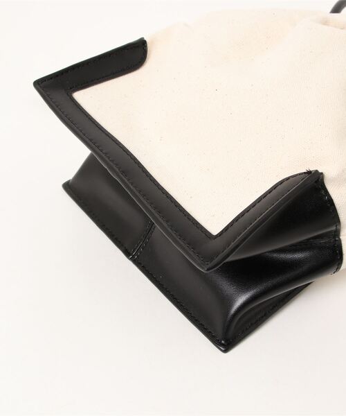 ROPE'(ロペ)の「2WAY巾着ショルダーバッグ(ショルダーバッグ・レディース・ベージュ/ブラック・FREE)」の5枚目の写真