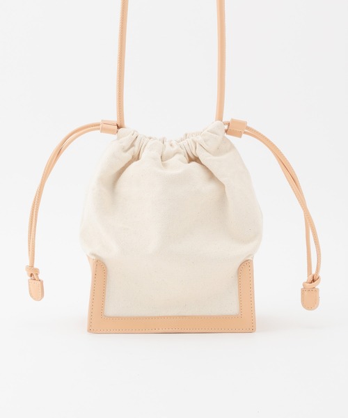 ROPE'(ロペ)の「2WAY巾着ショルダーバッグ(ショルダーバッグ・レディース・ベージュ/ブラック・FREE)」の12枚目の写真