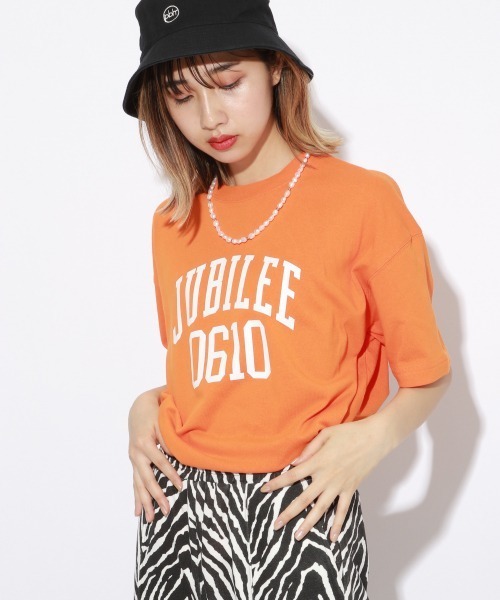 PBLIM（ページボーイリム）の「【PAGEBOYLIM】VTAコラボカレッジロゴT（Tシャツ/カットソー・レディース・オレンジ/グリーン/オートミール/杢グレー・MEDIUM/LARGE）」の4枚目の写真