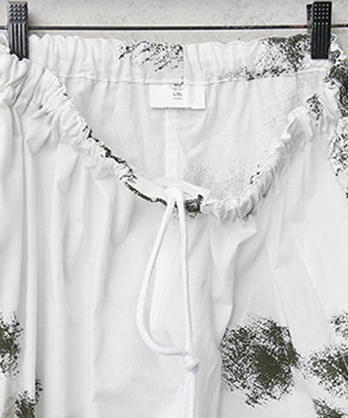 MILITARY（ミリタリー）の「新品 MFH社製 ドイツ軍 スノーカモ オーバーパンツ（その他パンツ・メンズ・ホワイト系その他・L/XL）」の3枚目の写真
