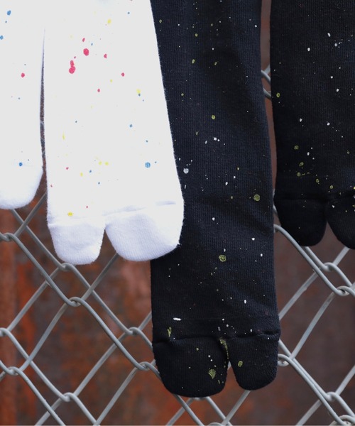 C.E.L.STORE(セルストア)の「NODAL / ノーダル PILE SOCKS PAINT(ソックス/靴下・メンズ・ホワイト/ブラック・FREE)」の3枚目の写真