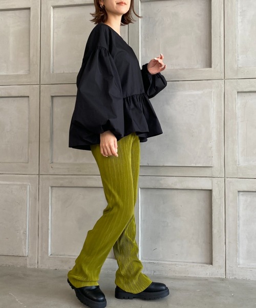 moment+（モーメントプラス）の「【2021A/W New Arrival】T/Cブロードアシンメトリーペプラムブラウス（シャツ/ブラウス・レディース・ブラック/ベージュ/オフホワイト・M/L）」の15枚目の写真