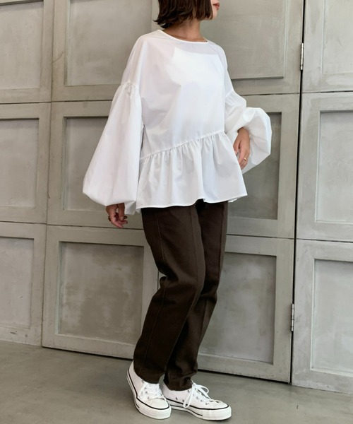 moment+（モーメントプラス）の「【2021A/W New Arrival】T/Cブロードアシンメトリーペプラムブラウス（シャツ/ブラウス・レディース・ブラック/ベージュ/オフホワイト・M/L）」の12枚目の写真