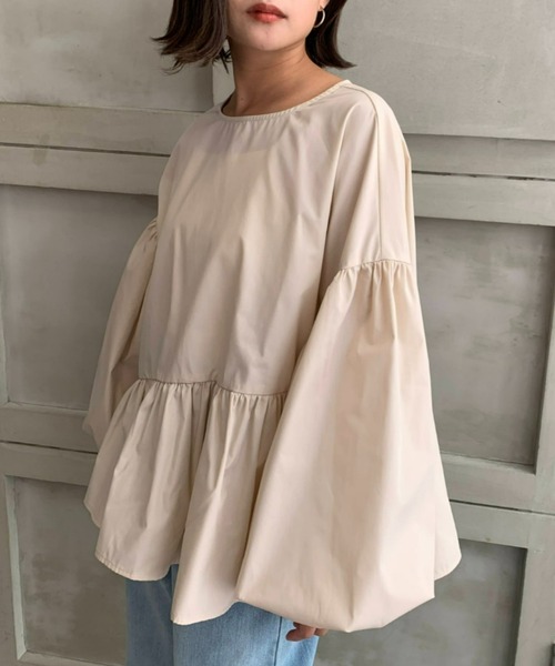 moment+（モーメントプラス）の「【2021A/W New Arrival】T/Cブロードアシンメトリーペプラムブラウス（シャツ/ブラウス・レディース・ブラック/ベージュ/オフホワイト・M/L）」の21枚目の写真