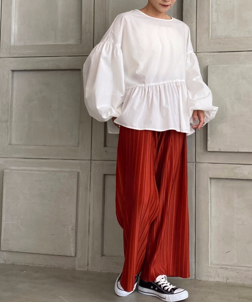 moment+（モーメントプラス）の「【2021A/W New Arrival】T/Cブロードアシンメトリーペプラムブラウス（シャツ/ブラウス・レディース・ブラック/ベージュ/オフホワイト・M/L）」の13枚目の写真