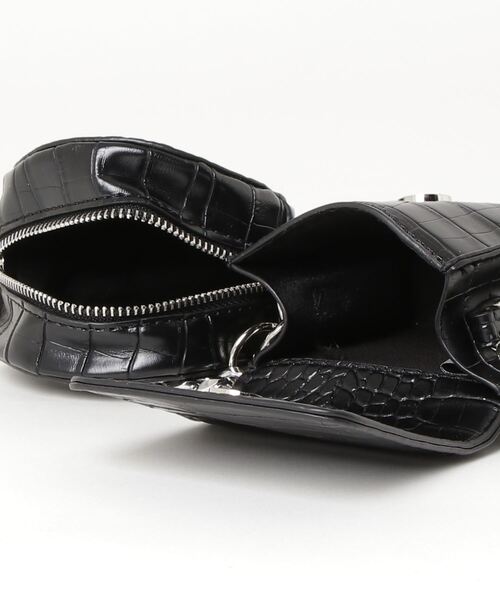 Figments（フィグメンツ）の「クロコ柄チェーンダブルポーチ（ショルダーバッグ・レディース・ブラック・FREE）」の15枚目の写真