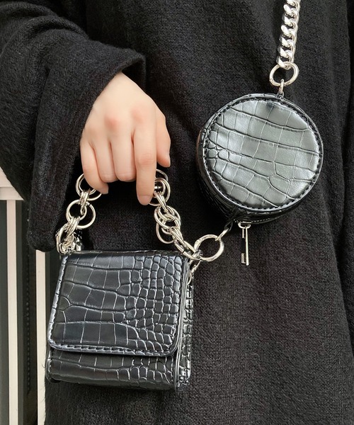 Figments（フィグメンツ）の「クロコ柄チェーンダブルポーチ（ショルダーバッグ・レディース・ブラック・FREE）」の7枚目の写真