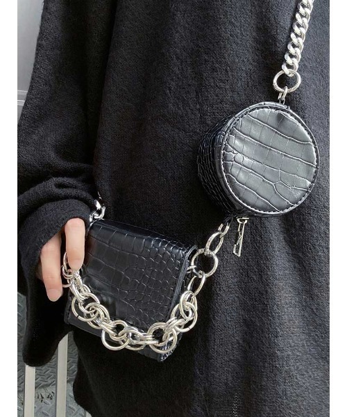 Figments（フィグメンツ）の「クロコ柄チェーンダブルポーチ（ショルダーバッグ・レディース・ブラック・FREE）」の12枚目の写真