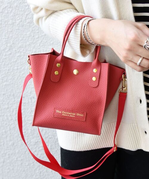 The Container Shop(ザ コンテナショップ)の「【SHIPS any別注】The Container Shop: スクエア 2WAY レザー ショルダー バッグ S◇(ショルダーバッグ・レディース・ブラック/レッド/シルバー・ONE SIZE)」の12枚目の写真