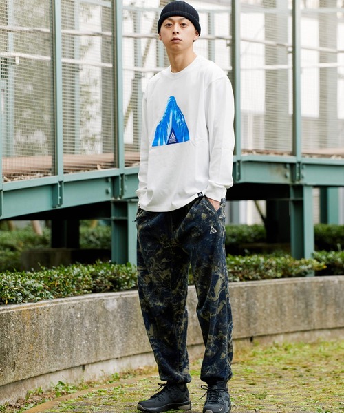 NIKE ACG（ナイキエィシージー）の「NIKE AS M NRG ACG LS TEE ICE