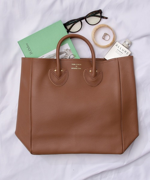 バッグ YOUNG&OLSEN/EMBOSSED LEATHER TOTE M ヤングアンドオルセン エンボスドレザー ベルテッド トート M