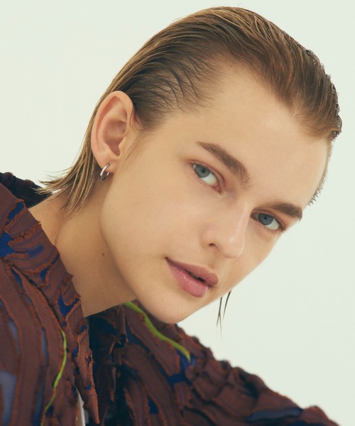 GOLDY(ゴールディ)の「メタル ドロップ & ナノ フープ セット イヤリング(イヤリング・レディース・その他1/シルバー/ゴールド・FREE)」の9枚目の写真