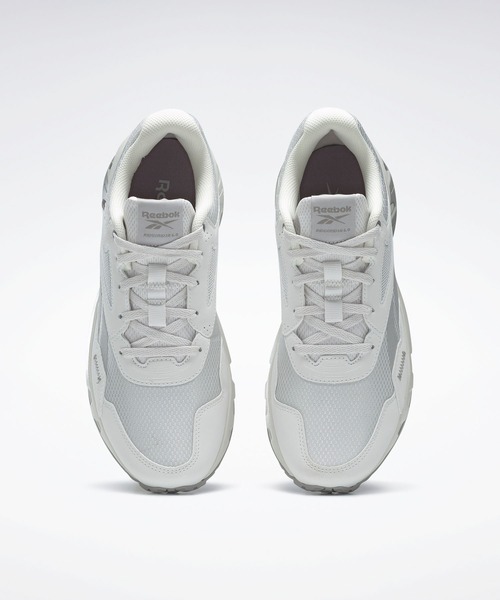 Reebok（リーボック）の「RIDGERIDER 5.0（スニーカー・レディース・ブラック×グレー/ライトグレー・26.5cm/25.5cm/28.0cm/23.0cm/24.5cm/25.0cm/26.0cm/24.0cm/27.0cm/23.5cm/27.5cm/22.5cm/22.0cm）」の6枚目の写真