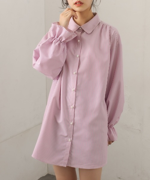 OLIVE des OLIVE（オリーブデオリーブ）の「ゆったりキャンディ袖シャツ（シャツ/ブラウス・レディース・ライトグレー/ベージュ/オフホワイト/ピンク/ホワイト/ネイビー・FREE）」の6枚目の写真